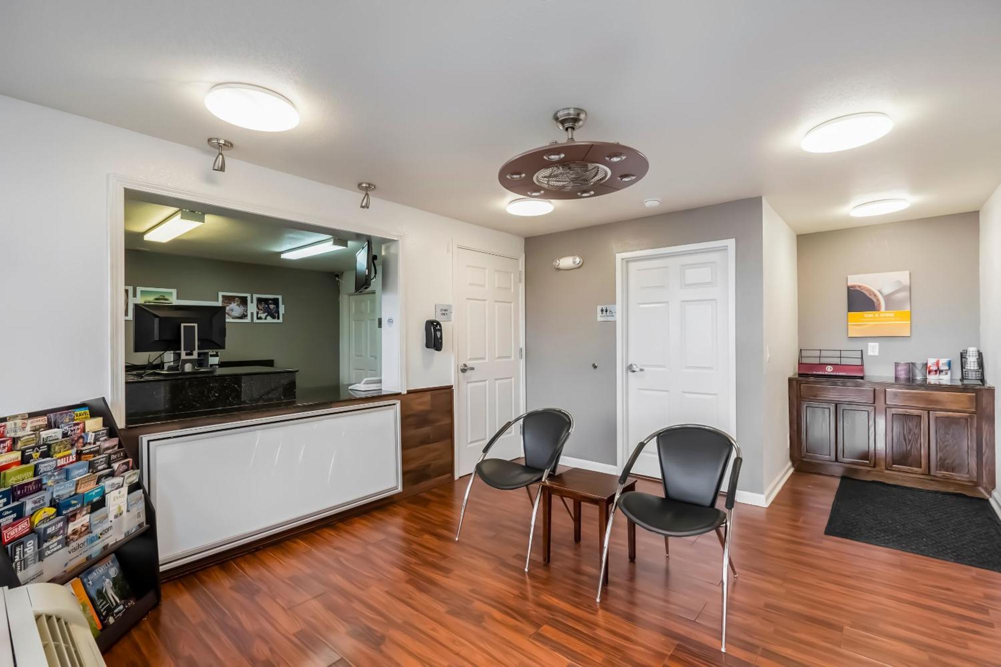 Oyo Hotel Bossier City La - Red River Kültér fotó