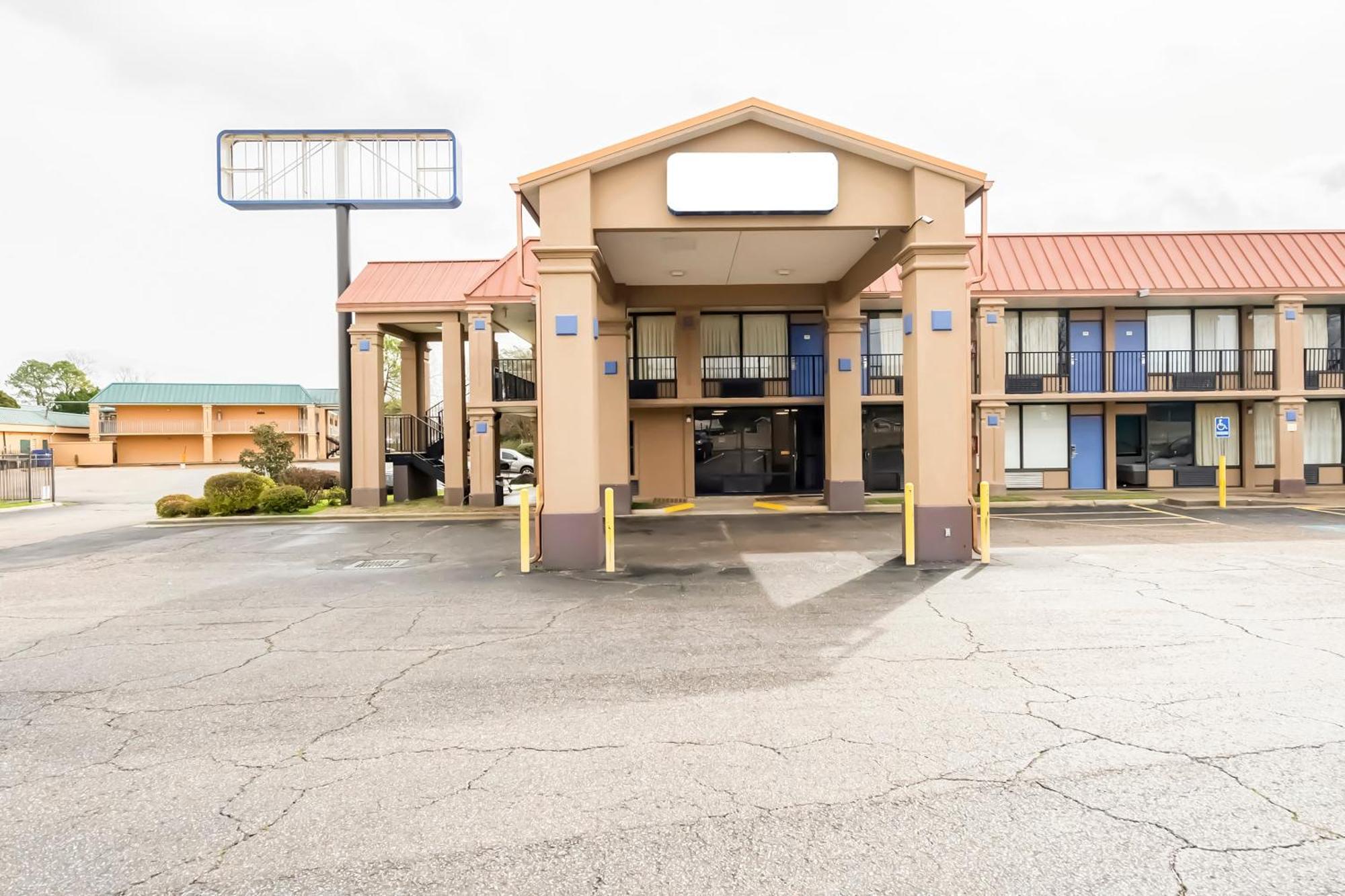 Oyo Hotel Bossier City La - Red River Kültér fotó