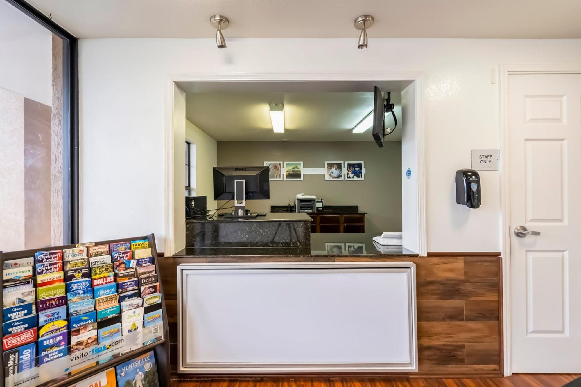 Oyo Hotel Bossier City La - Red River Kültér fotó